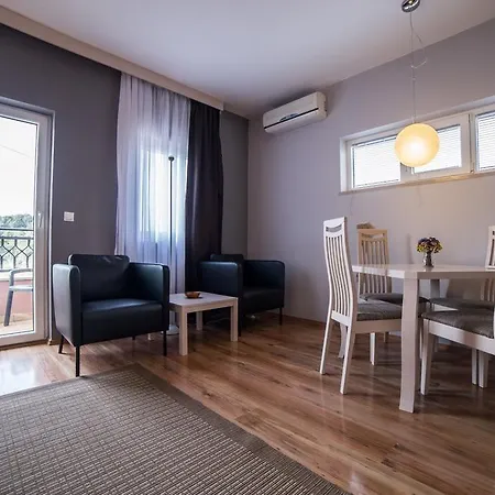 Lugano Apartment *