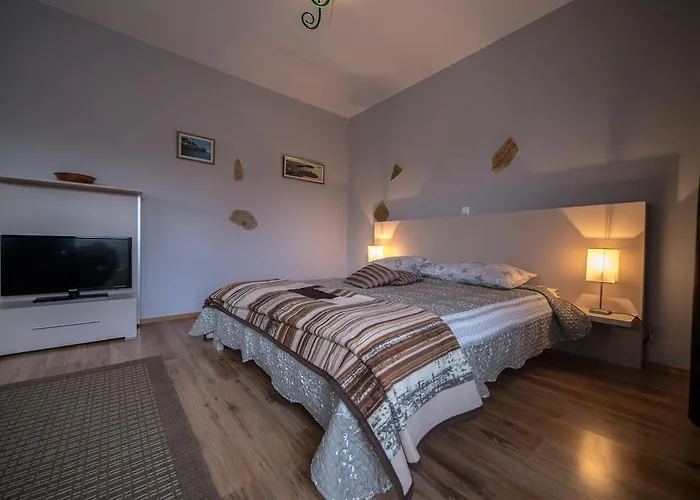 Lugano 아파트 로비니